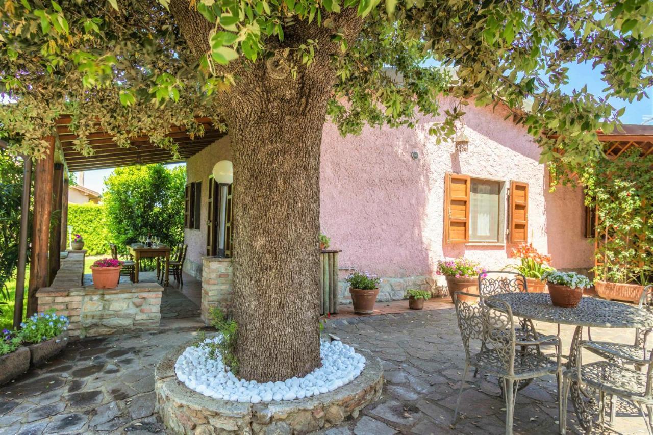 Hostly - Country House Donoratico - Only For Families المظهر الخارجي الصورة